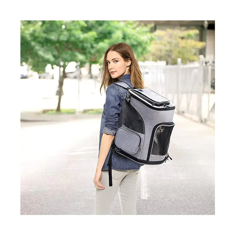 Portable/Expandable Backpack for Cats