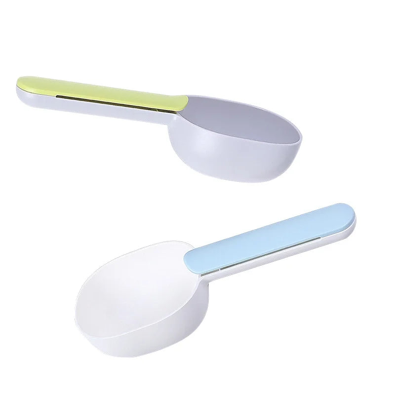 1 Pet Food Scoop/Clip