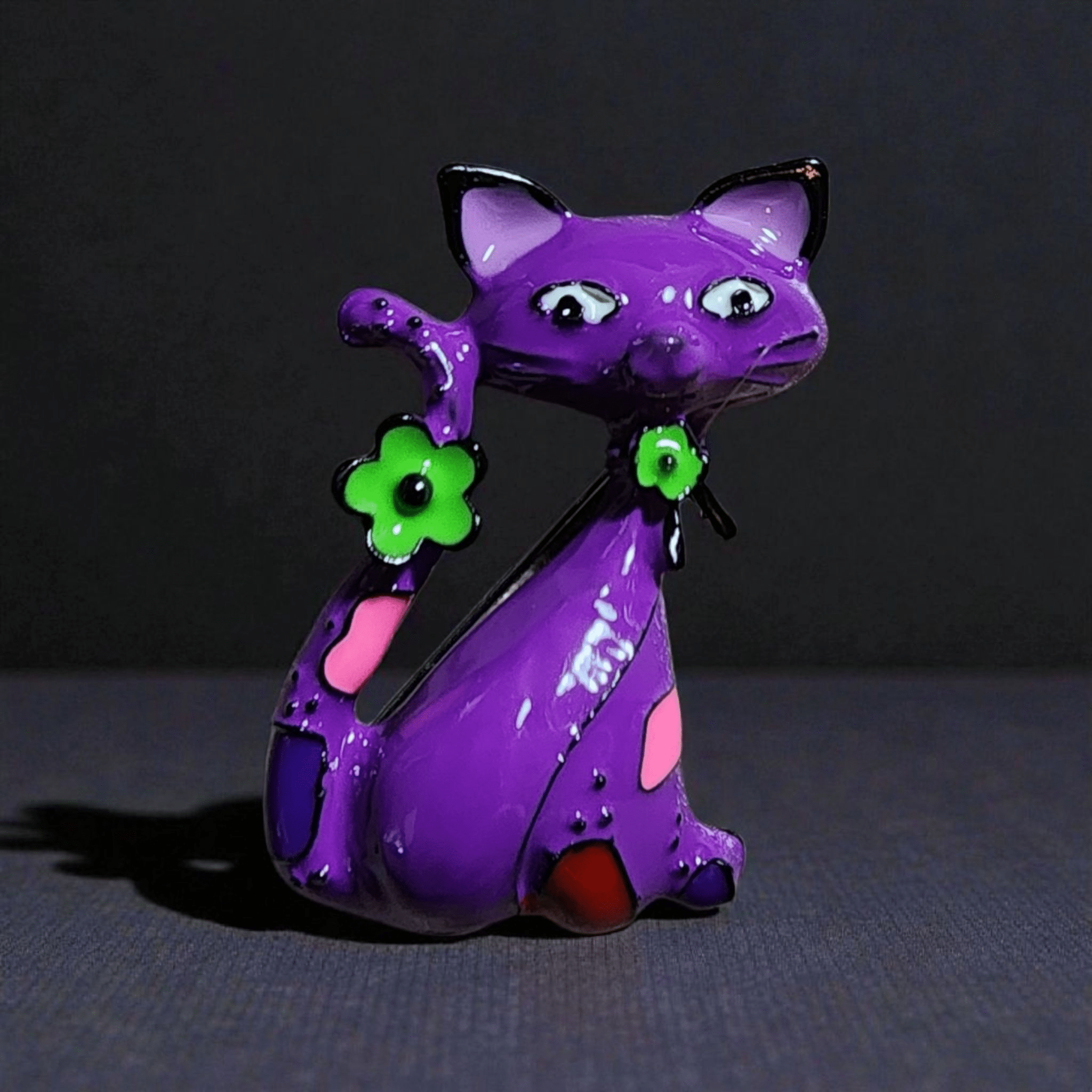 Whimsical Brooch - Feline the Love